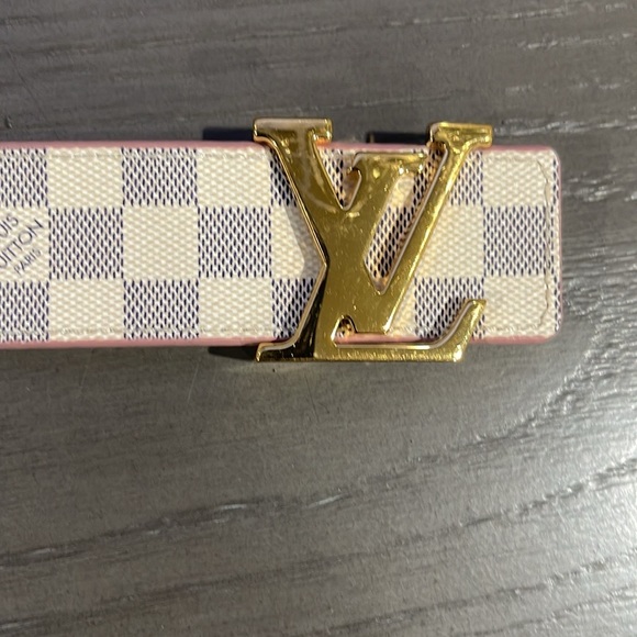 LV belt authentic - Picture 4 of 5